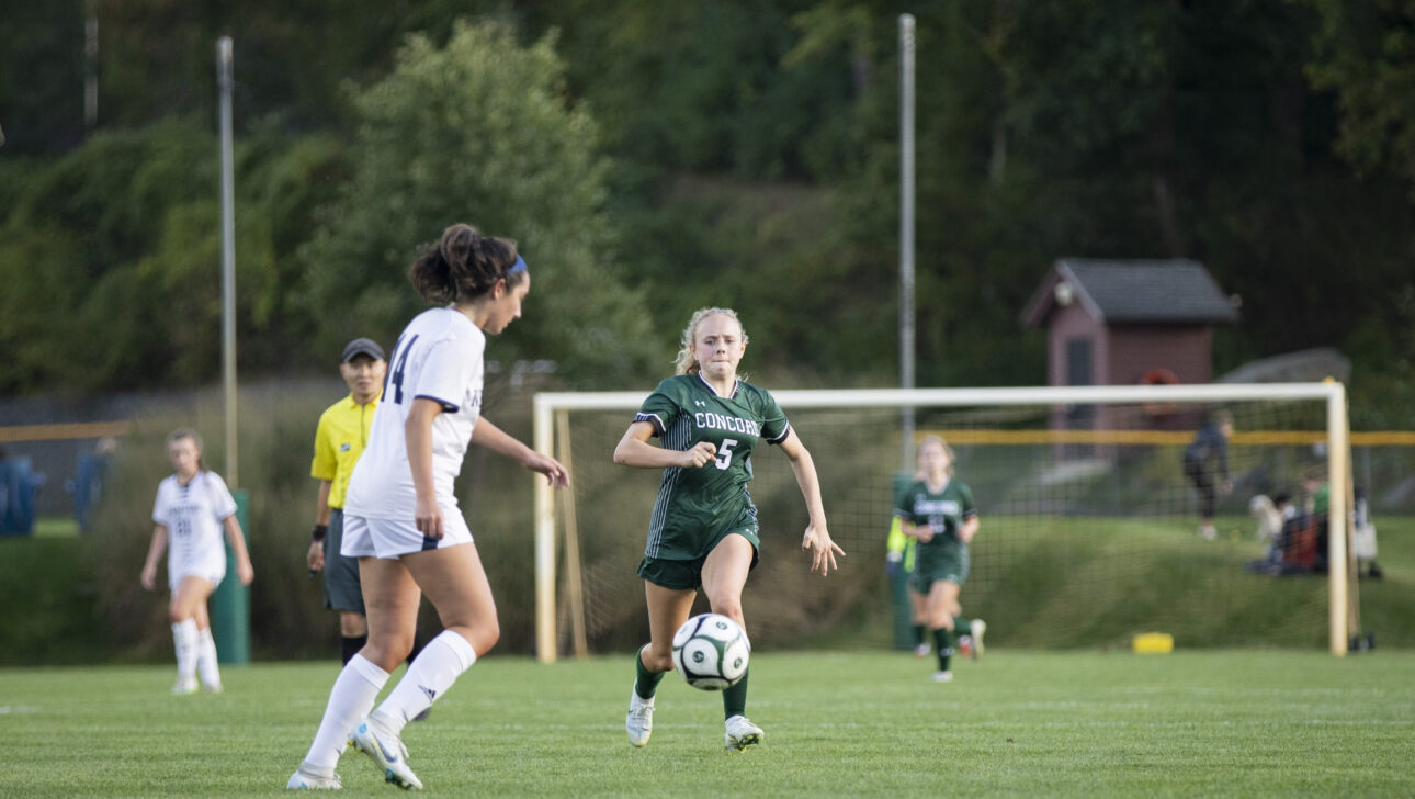 Learn more about Concord Academy’s girls varsity soccer team