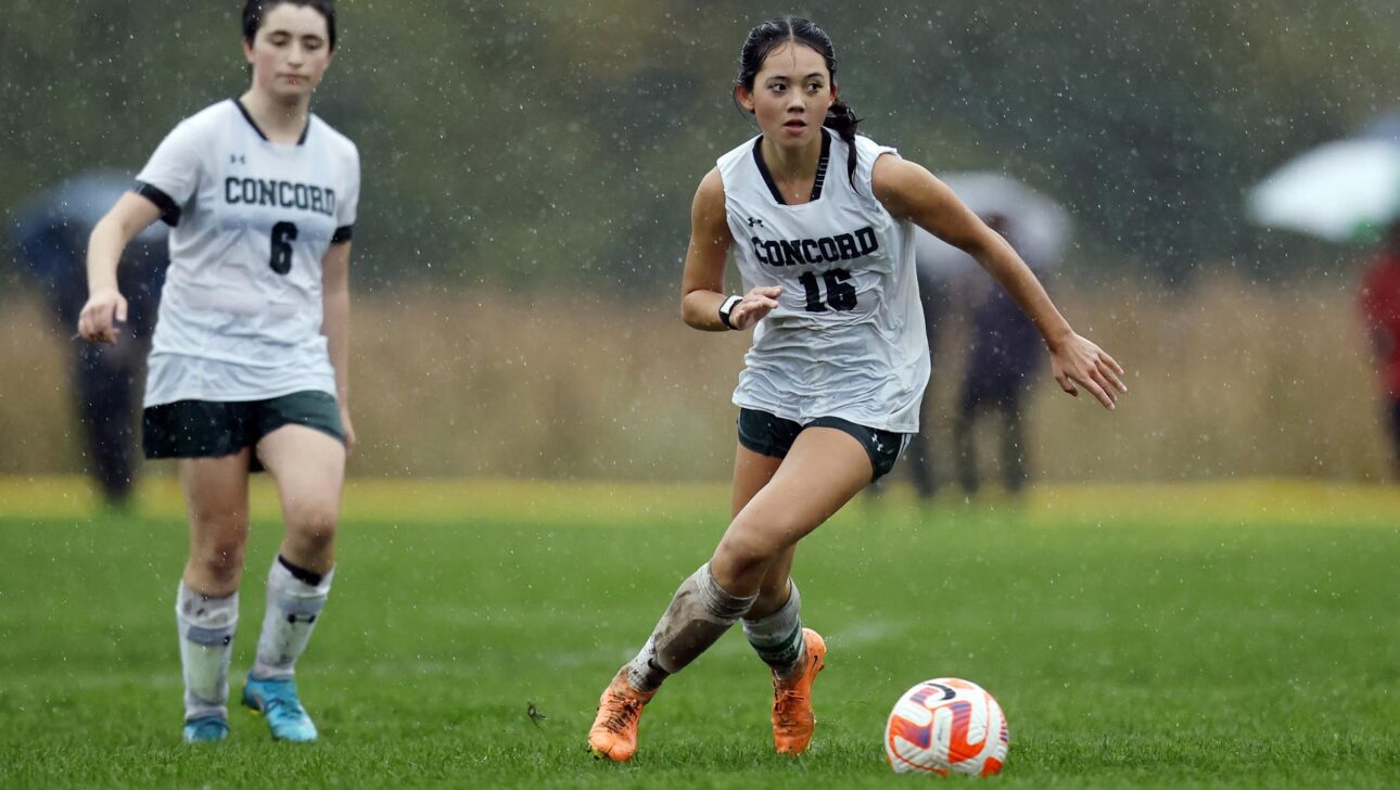 Learn more about Concord Academy’s girls varsity soccer team